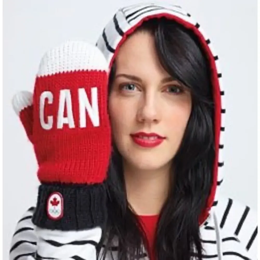 NEW Team Canada 2014 Adult L/XL Sochi Olympic HBC Hudson's Bay Red Mittens